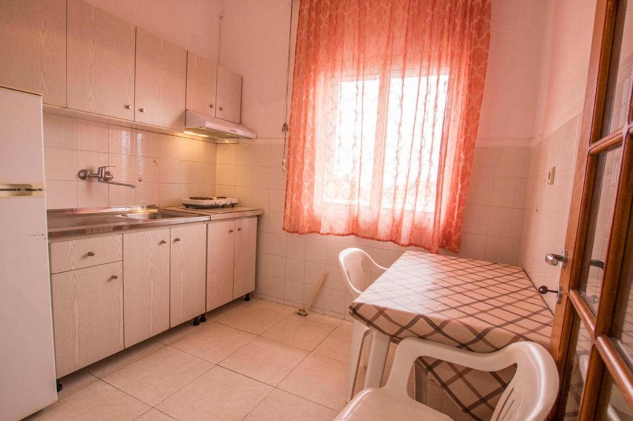 George Laz Rooms Vrasná エクステリア 写真